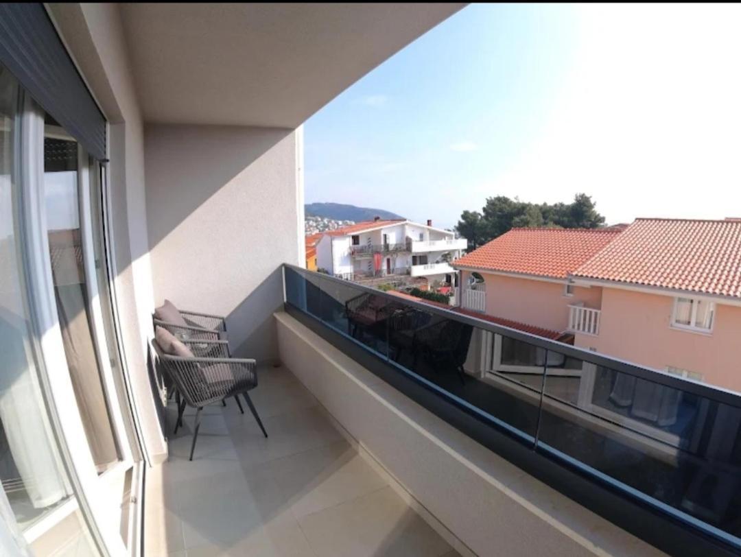 New Apartman P & B Apartment โตรกีร์ ภายนอก รูปภาพ